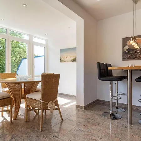 Haus-eriel-eg-links Apartmán