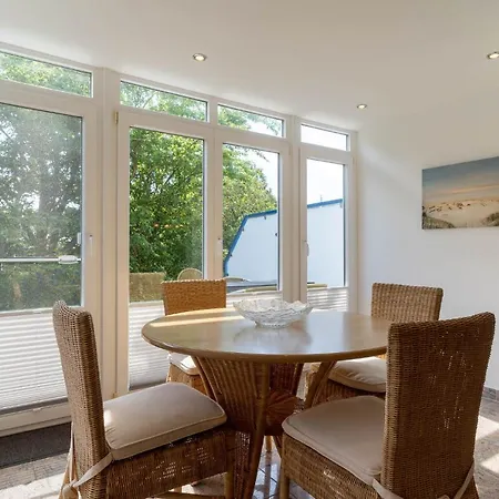 Haus-eriel-eg-links * Brösum